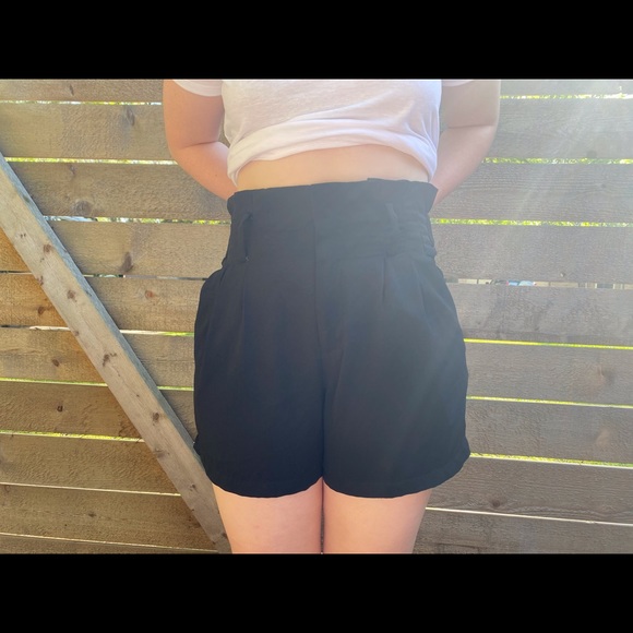 A New Day paper bag Black Dress Shorts - Picture 3 of 5